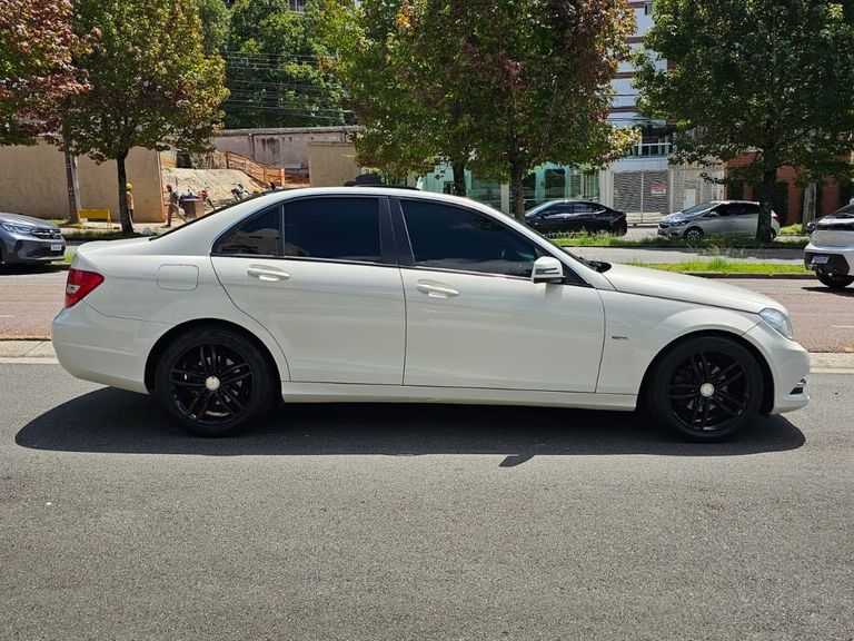 Mercedes C-180 CGI Classic 1.8 16V 156cv Aut.