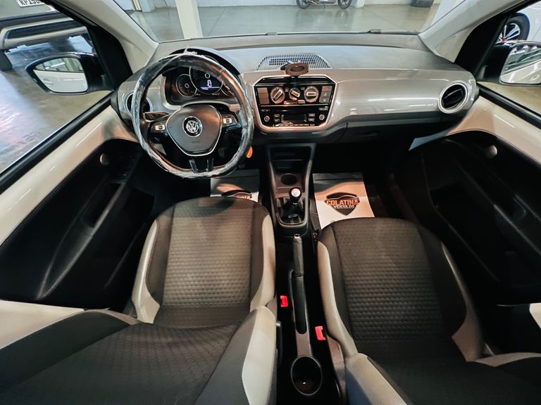 VolksWagen up! cross 1.0 TSI Total Flex 12V 5p