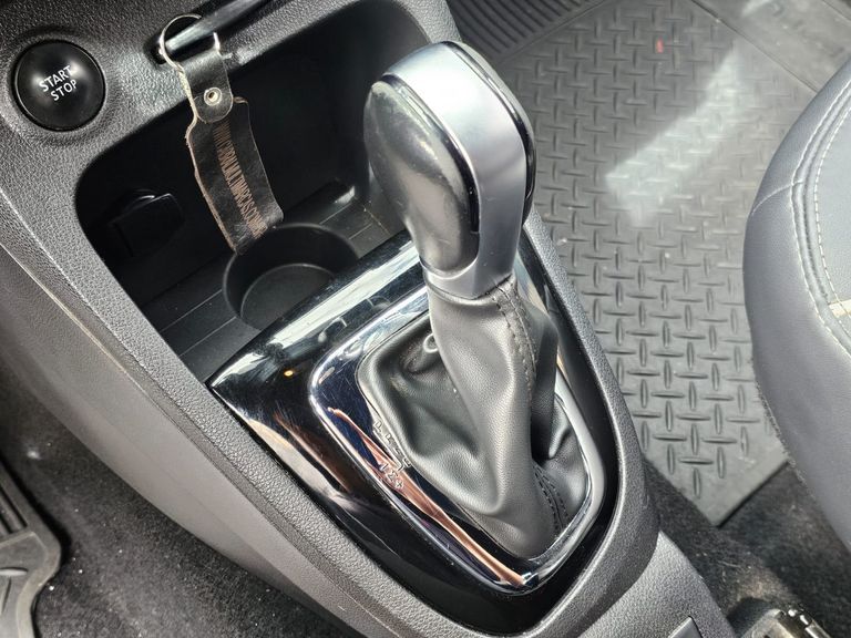 Renault CAPTUR Intense 2.0 16V Flex 5p Aut.