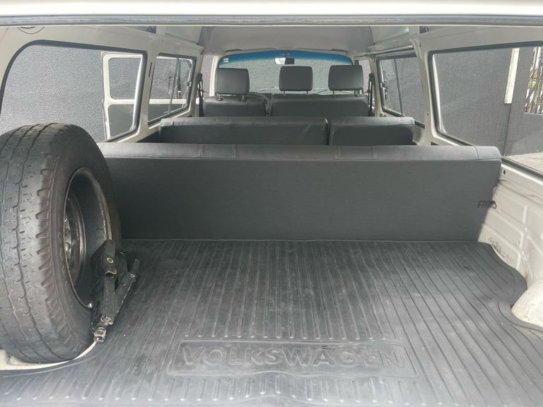 VolksWagen Kombi Standard 1.4 Mi Total Flex 8V