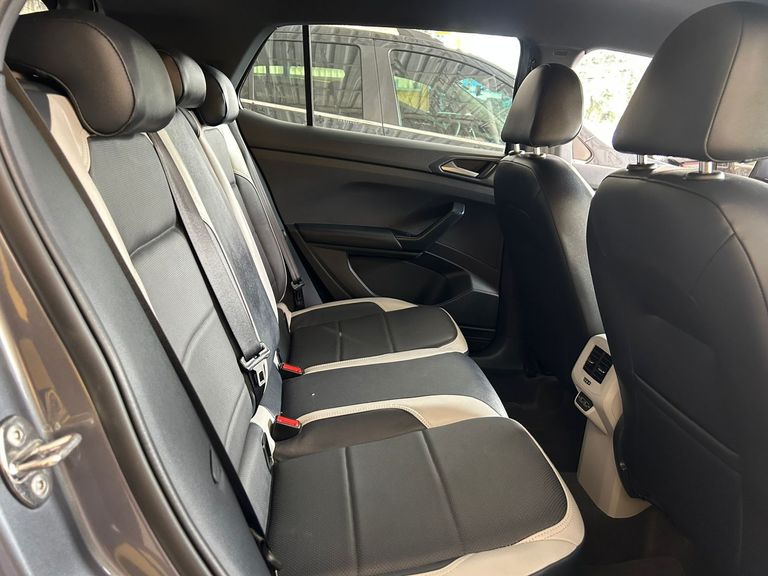 VolksWagen T-Cross Highline 1.4 TSI Flex 16V 5p Aut