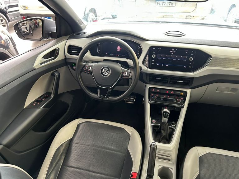 VolksWagen T-Cross Highline 1.4 TSI Flex 16V 5p Aut