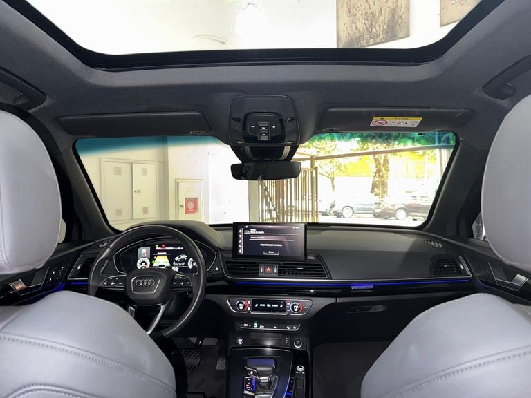 Audi Q5 SB Perf. 2.0 TFSIe S.Tr. Qt (Hib.)