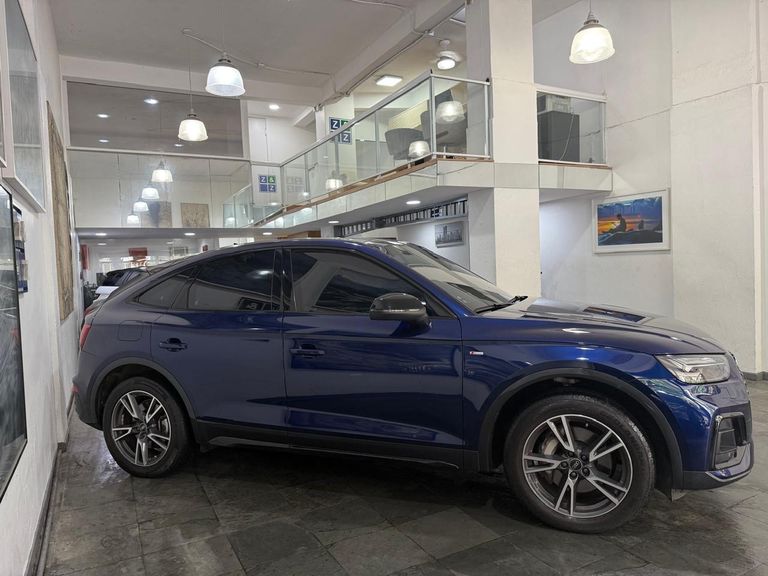 Audi Q5 SB Perf. 2.0 TFSIe S.Tr. Qt (Hib.)