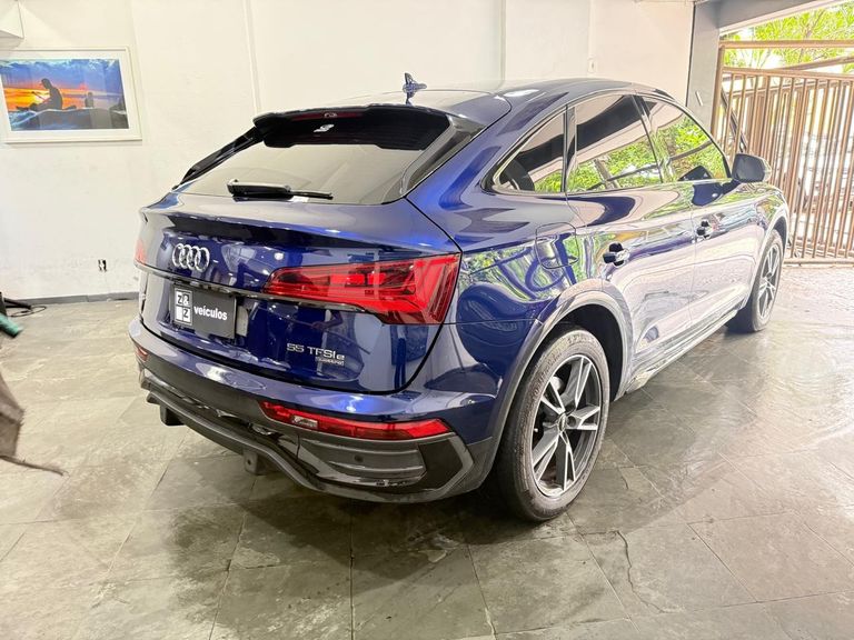 Audi Q5 SB Perf. 2.0 TFSIe S.Tr. Qt (Hib.)