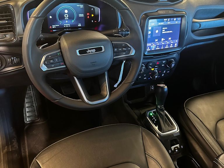 Jeep Renegade Long. T270 1.3 TB 4x2 Flex Aut.