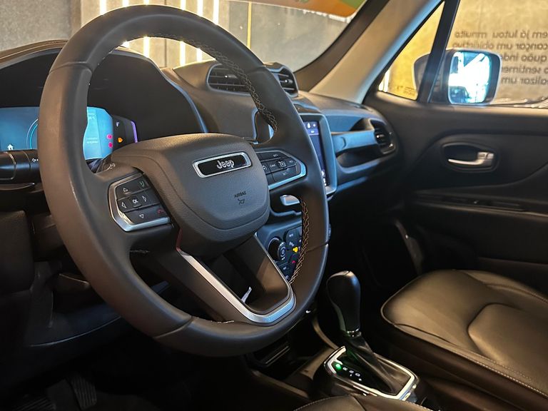 Jeep Renegade Long. T270 1.3 TB 4x2 Flex Aut.