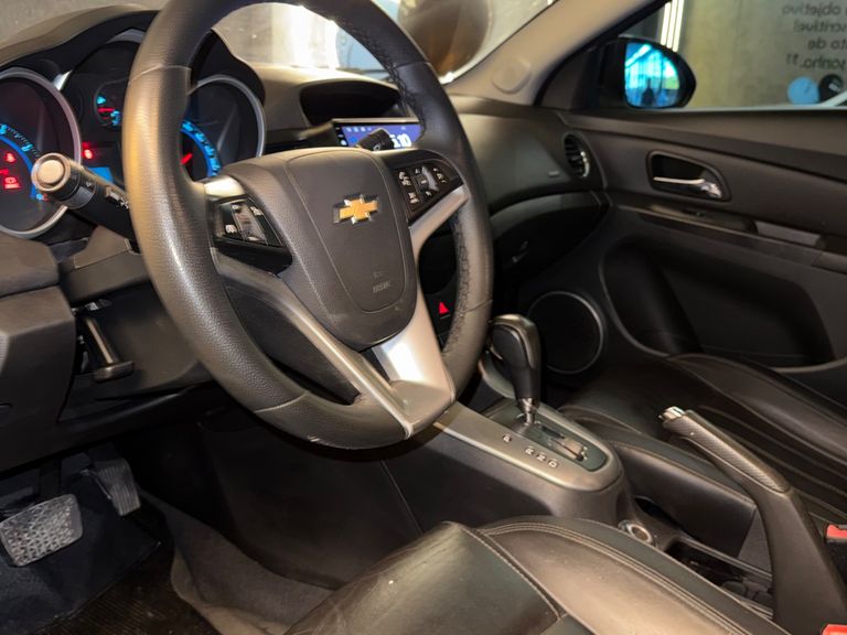 Chevrolet CRUZE LT 1.8 16V FlexPower 4p Aut.