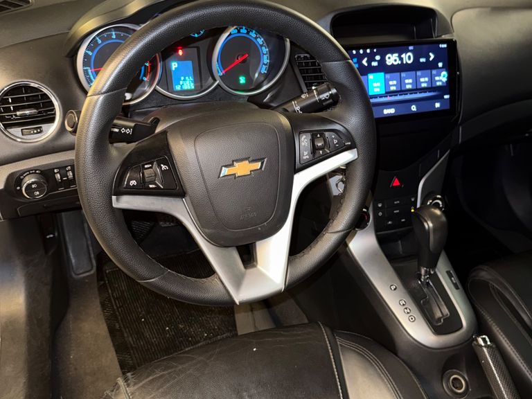 Chevrolet CRUZE LT 1.8 16V FlexPower 4p Aut.