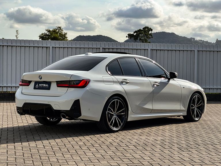 BMW 320iA 2.0 TB M Sport A.Flex/M.Sport 4p