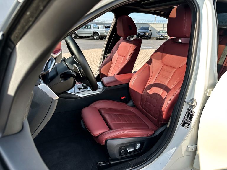 BMW 320iA 2.0 TB M Sport A.Flex/M.Sport 4p