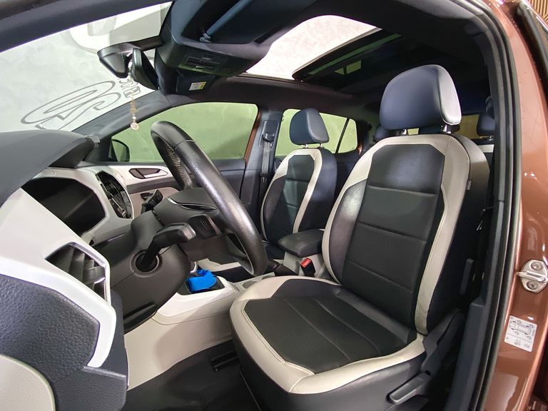 VolksWagen T-Cross Highline 1.4 TSI Flex 16V 5p Aut