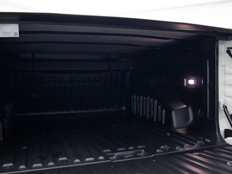 RAM RAMPAGE LARAMIE 2.2 TB CD 4X4 Die. Aut.