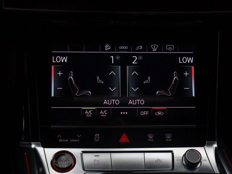 Audi E-TRON S Sportback Quat. Aut. (Elétrico)