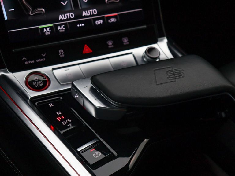 Audi E-TRON S Sportback Quat. Aut. (Elétrico)