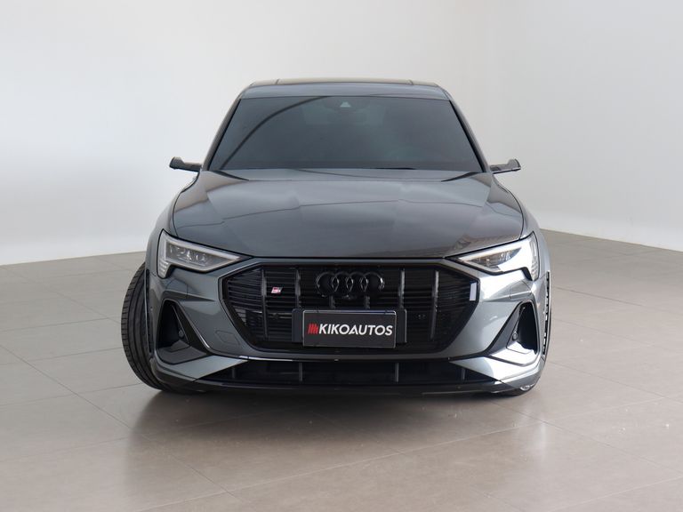 Audi E-TRON S Sportback Quat. Aut. (Elétrico)