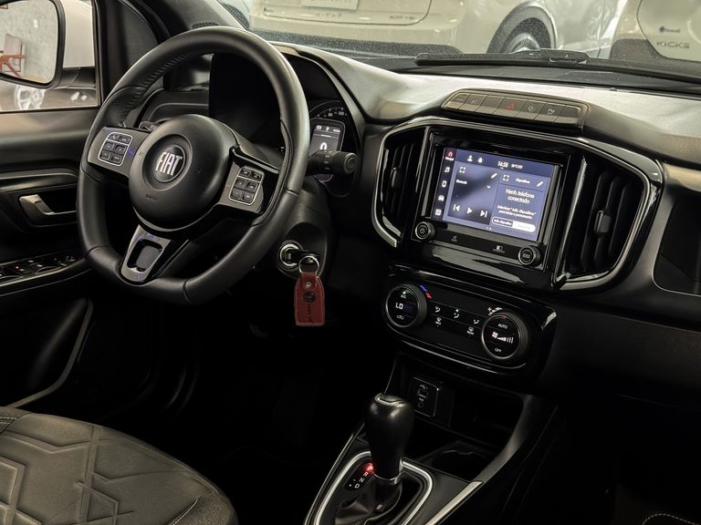 Fiat Strada Volcano 1.3 Flex 8V CD Aut.