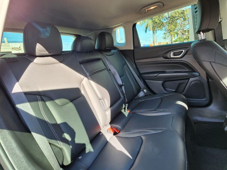 Jeep COMPASS LONG. T270 1.3 TB 4x2 Flex Aut.
