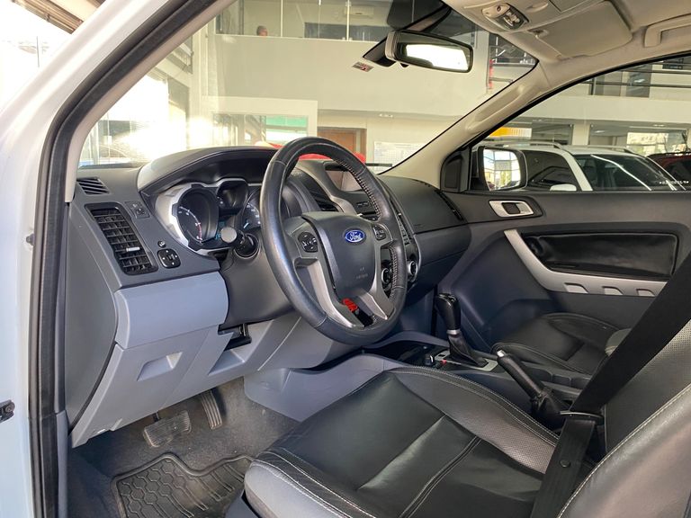 Ford Ranger Limited 3.2 20V 4x4 CD Aut. Dies.
