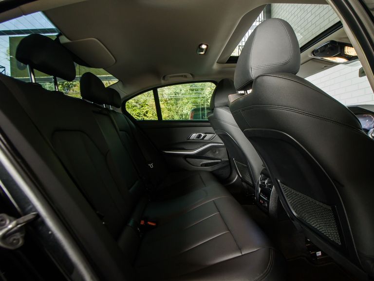 BMW 320iA Modern/Sport TB 2.0/A.Flex/GP 4p