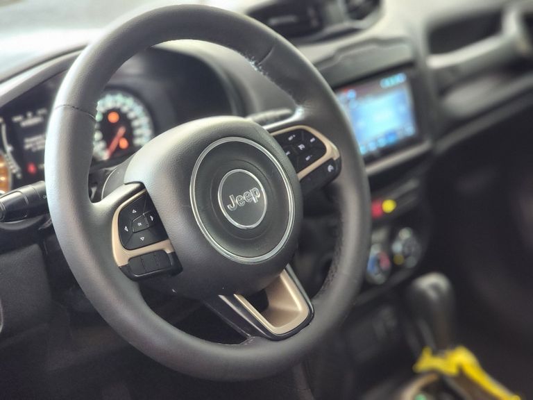 Jeep Renegade Sport 1.8 4x2 Flex 16V Aut.