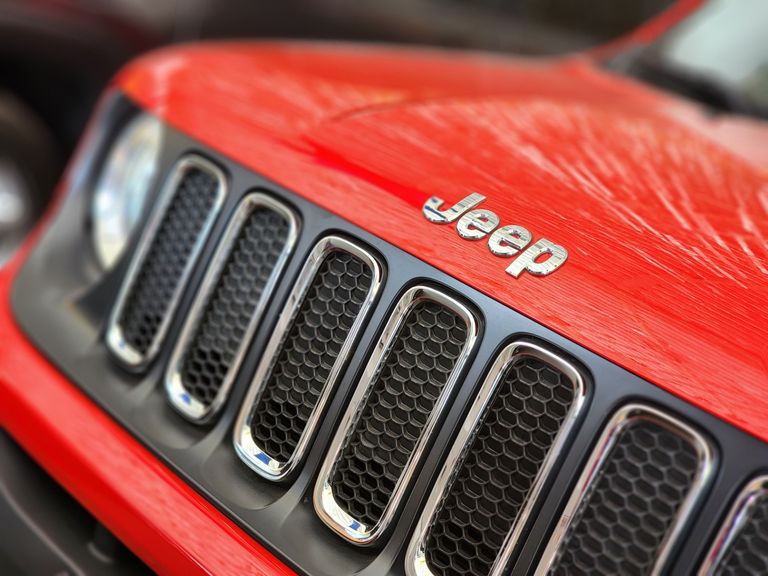Jeep Renegade Sport 1.8 4x2 Flex 16V Aut.