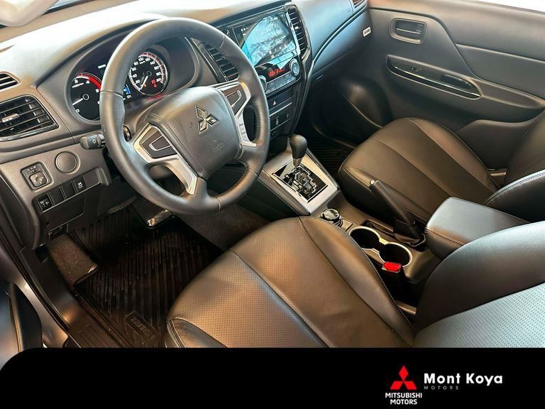 Mitsubishi L200 Trit. S.Out. GLS 2.4 CD Diesel Aut.