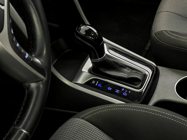 Hyundai i30 1.8 16V Aut. 5p