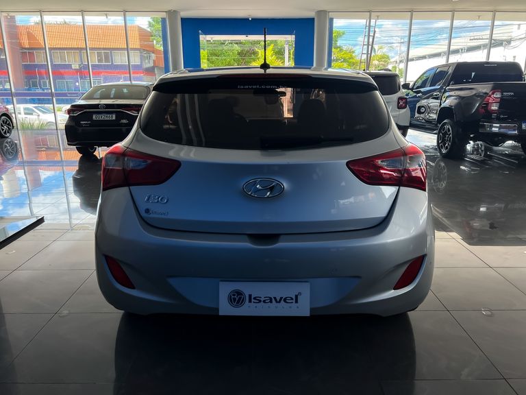 Hyundai i30 1.8 16V Aut. 5p