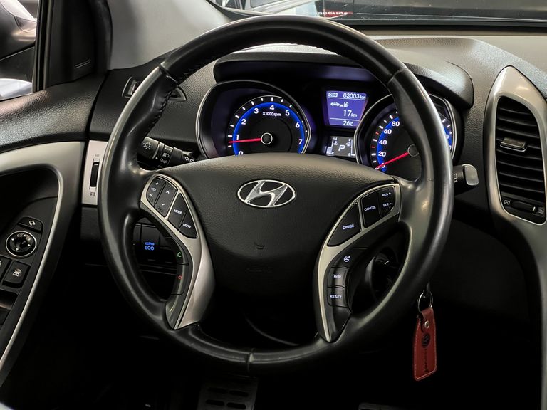 Hyundai i30 1.8 16V Aut. 5p