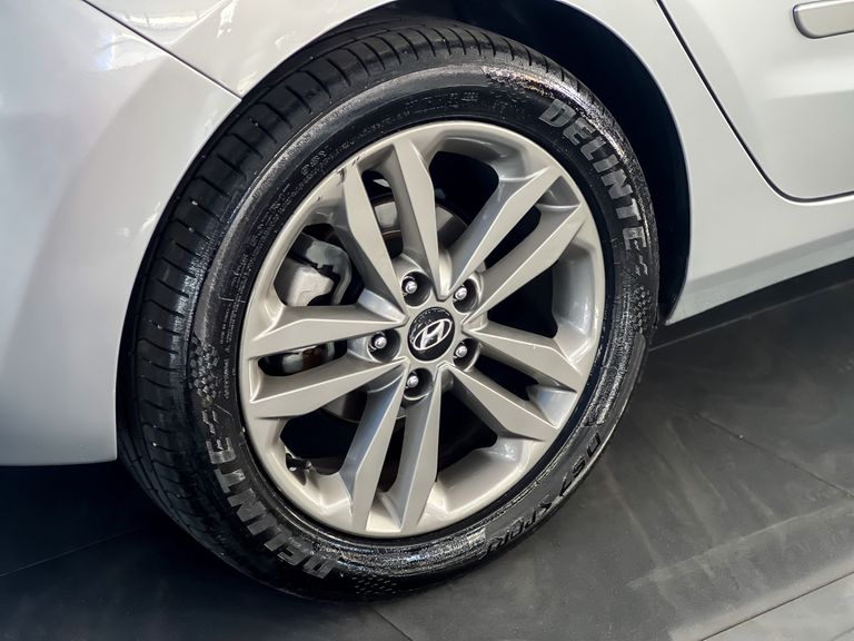 Hyundai i30 1.8 16V Aut. 5p