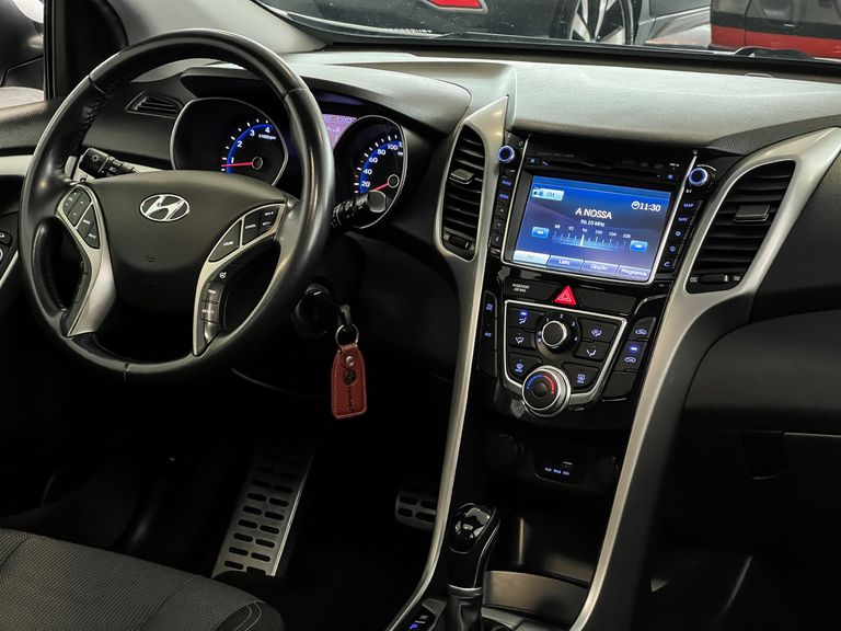 Hyundai i30 1.8 16V Aut. 5p