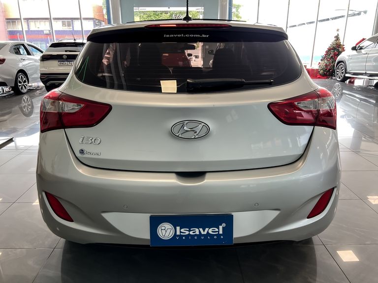 Hyundai i30 1.8 16V Aut. 5p