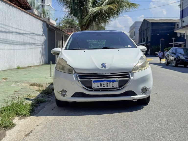Peugeot 208 Allure 1.5 Flex 8V 5p