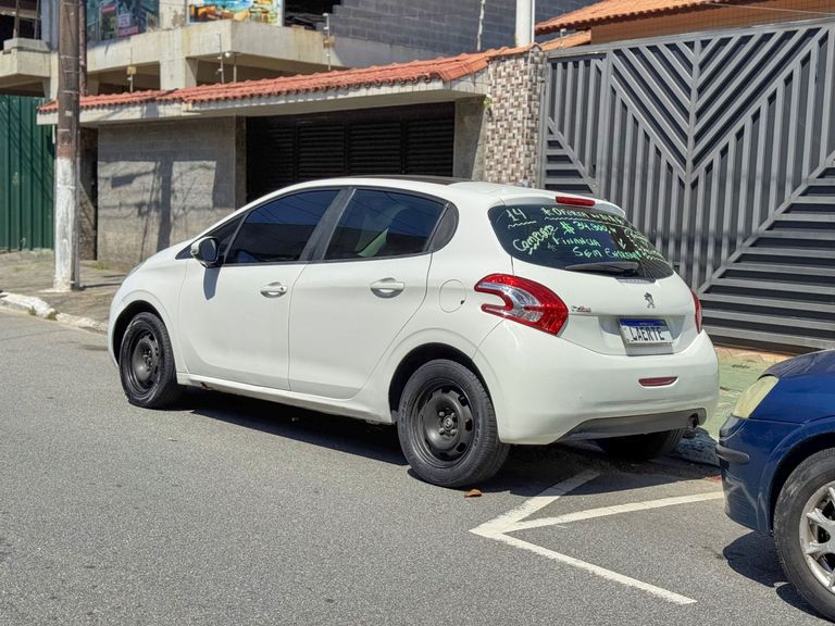 Peugeot 208 Allure 1.5 Flex 8V 5p
