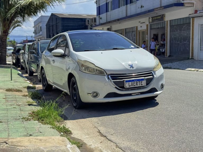 Peugeot 208 Allure 1.5 Flex 8V 5p