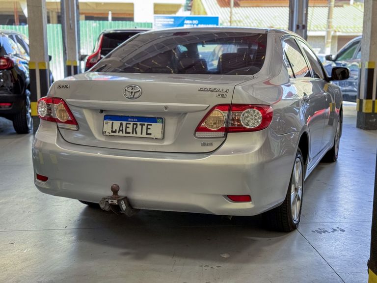Toyota Corolla XEi 2.0 Flex 16V Aut.