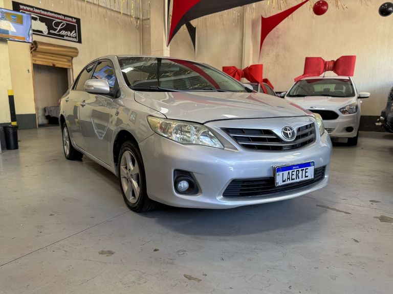Toyota Corolla XEi 2.0 Flex 16V Aut.