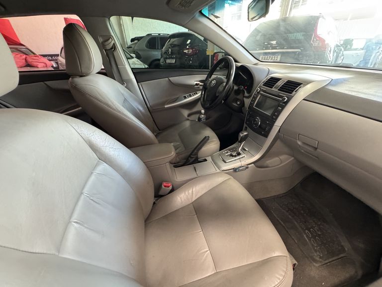 Toyota Corolla XEi 2.0 Flex 16V Aut.