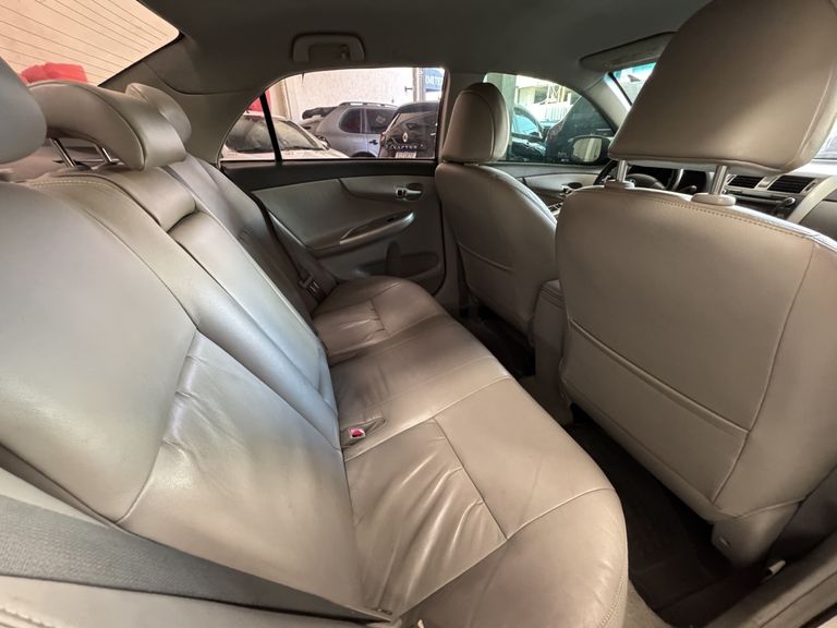 Toyota Corolla XEi 2.0 Flex 16V Aut.