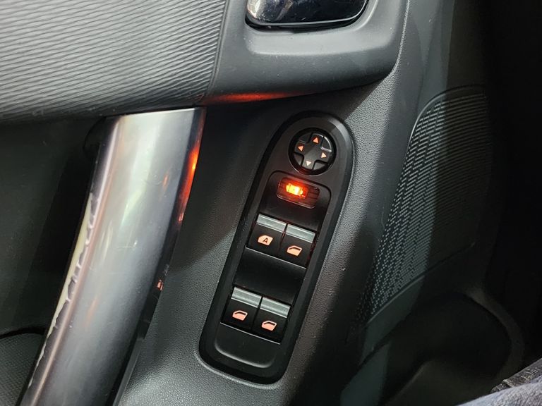 Citroën C3 Tendance 1.5 Flex 8V 5p Mec.