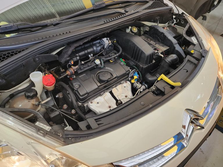 Citroën C3 Tendance 1.5 Flex 8V 5p Mec.