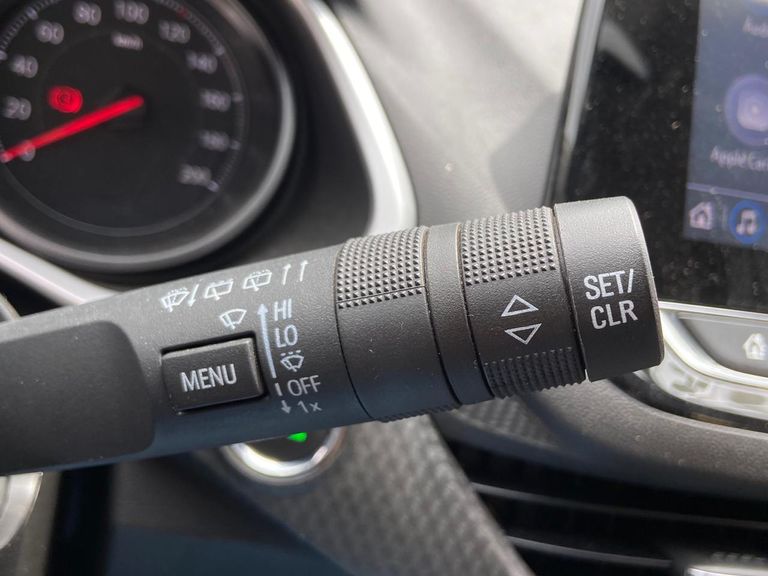 Chevrolet ONIX HATCH LT 1.0 12V Flex 5p Mec.