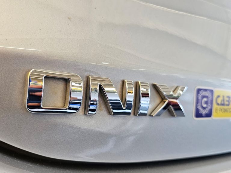 Chevrolet ONIX SEDAN Plus LTZ 1.0 12V TB Flex Mec.