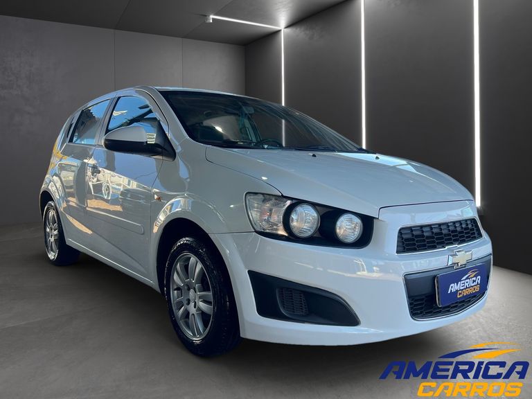 Chevrolet SONIC HB LT 1.6 16V FlexPower 5p Mec.
