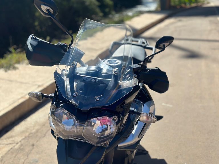 TRIUMPH TIGER 1200 XR