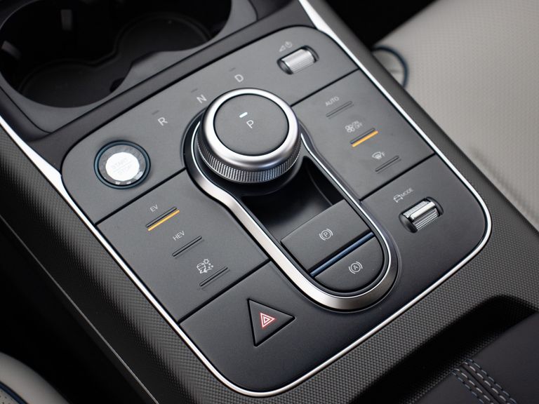 BYD King GS 1.5 16V Aut. (Hibrido)