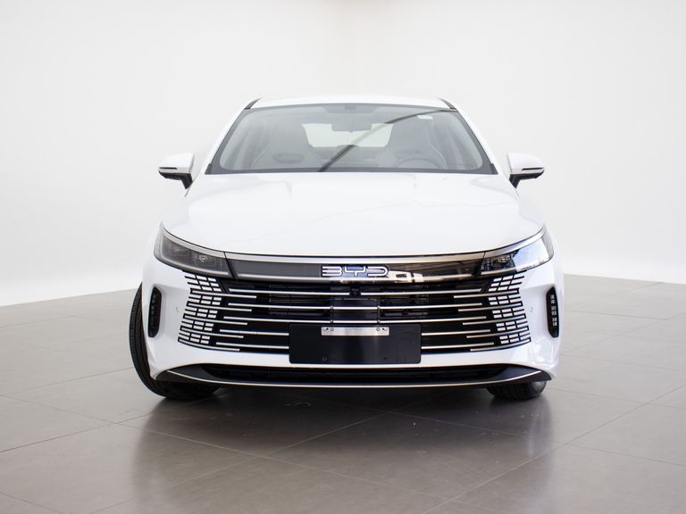 BYD King GS 1.5 16V Aut. (Hibrido)