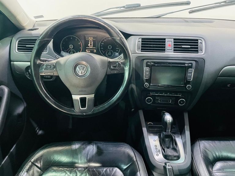 VolksWagen JETTA Highline 2.0 TSI 16V 4p Tiptronic