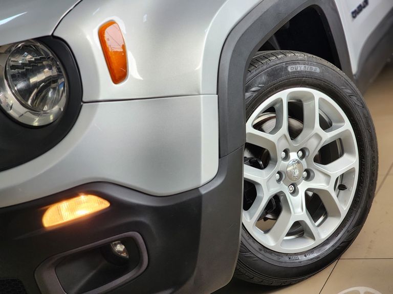 Jeep Renegade Longitude 1.8 4x2 Flex 16V Aut.